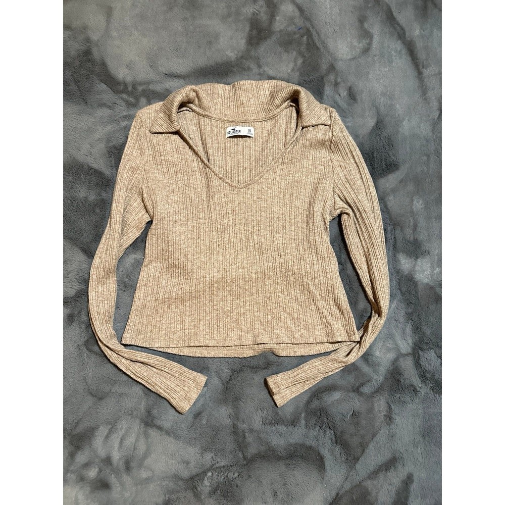 Hollister V neck long sleeve